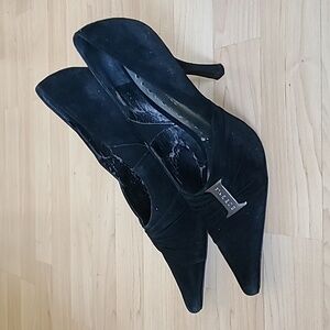 BCBGIRLS Black Suede Pointy Toe High heels Size 7